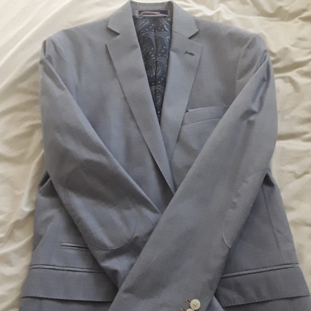 Suit - image 1